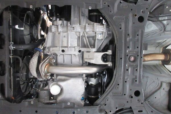 フジツボ(FUJITSUBO) スポーツキャタライザー スズキ スイフトスポーツ 4BA-ZC33S K14C MT車専用 2020年05月〜 保安基準適合品 600-81563