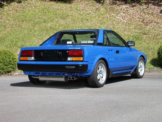 フジツボ(FUJITSUBO) Legalis R えり巻き トヨタ MR2 E-AW11 4A-GE MT車専用 ツインカム16V 1984年06月〜1987年08月 750-23513