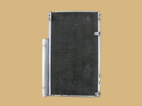 国内優良メーカー コンデンサー いすゞ フォワード 本体のみ 参考純正