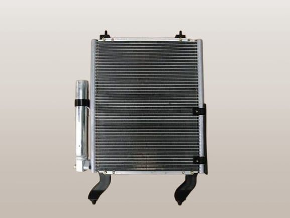 ekワゴン H82W エアコンコンデンサー 7812A207 CAC311B094A /31386