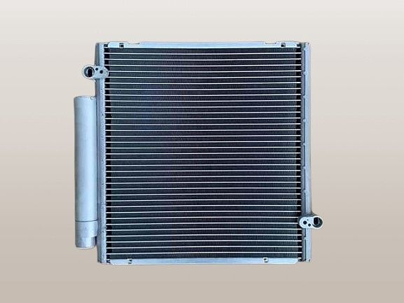 . さん専用 新品 コンデンサー ランドクルーザー HZJ77HV 88460-60180 1年