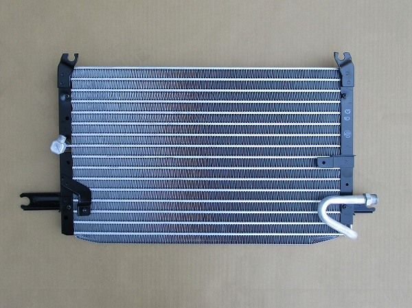 国内優良メーカー コンデンサー トヨタ カローラレビン コアのみ 参考純正品番：88460-12221