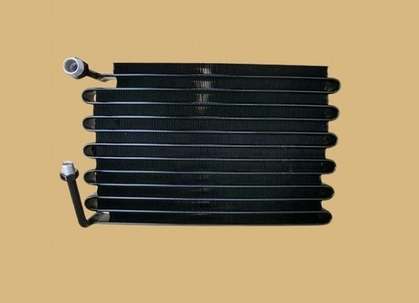 国内優良メーカー コンデンサー トヨタ ハイエース コアのみ
