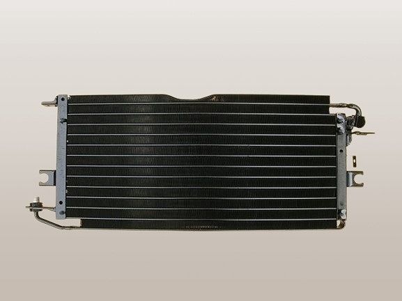 国内優良メーカー リビルトコンデンサー トヨタ ハイラックス 参考純正