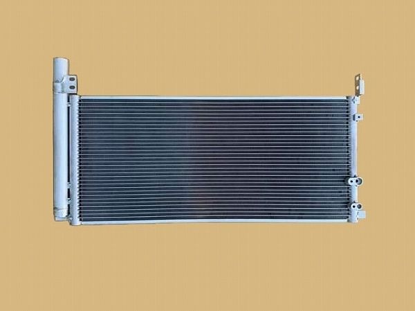国内優良メーカー コンデンサー トヨタ クラウン 参考純正品番：884A0-30020