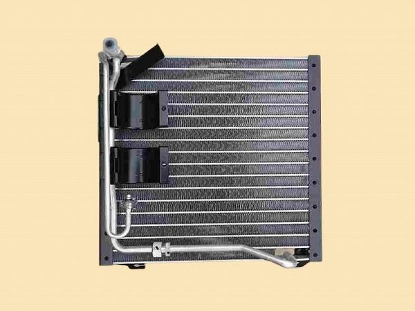 国内優良メーカー コンデンサー 日産UD ビッグサム コアのみ 参考純正品番：92100-10Z00