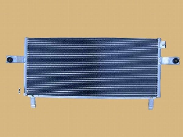 国内優良メーカー コンデンサー 日産 エキスパート 参考純正品番：92110-WA400