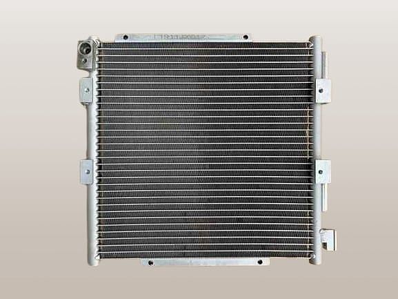 三菱ふそう純正 コンデンサーモーター キャンター