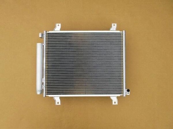 国内目ざましい製造会社 コンデンサー 三菱 町ボックス席 DS17W R06A AT 2015年03月〜 引き合い純然たる品番：MQ509467