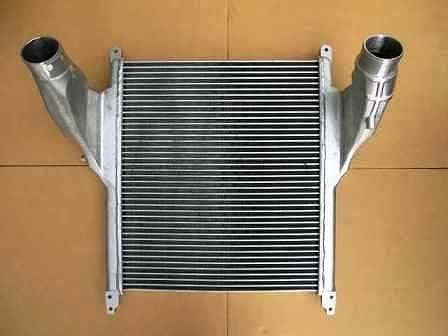 国内優良メーカー インタークーラー いすゞ ギガ 参考純正品番：1-14431-061-0