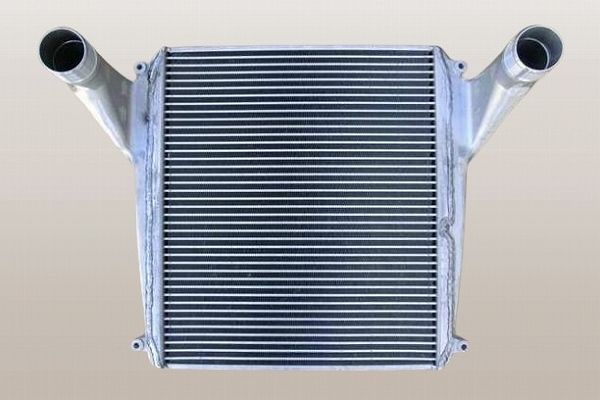 国内優良メーカー インタークーラー 日産UD クオン 参考純正品番：21801-00Z1D