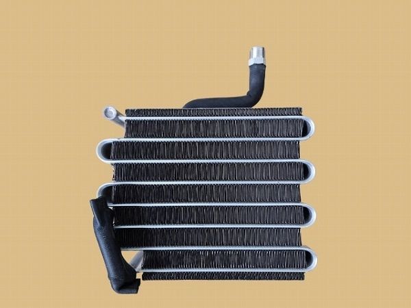 国内優良メーカー エバポレーター トヨタ ランドクルーザー 参考純正品番：88501-60080_1