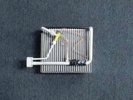 三菱ふそうスーパーグレート 三菱電機製エバポレーター 国内優良