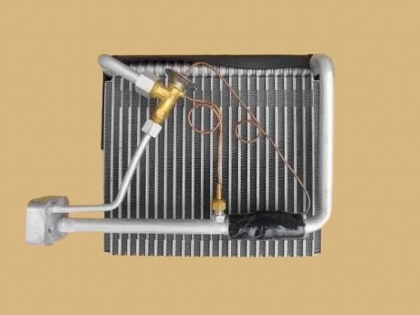 国内優良メーカー エバポレーター 三菱ふそう スーパーグレート