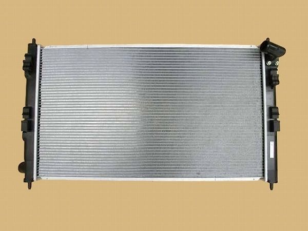 にる 国内優良メーカー ラジエーター 三菱 ギャランフォルティス 参考