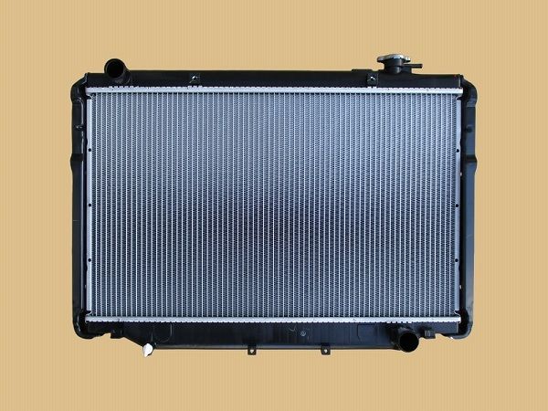 国内優良メーカー ラジエーター トヨタ ランドクルーザー ブラケットセット 参考純正品番：16400-17031 108,114円