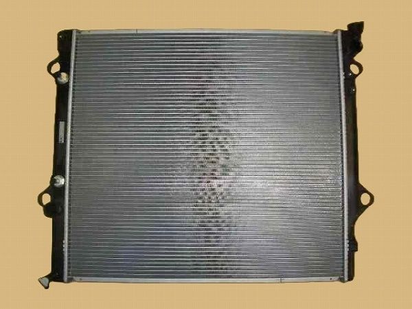 国内優良メーカー ラジエーター トヨタ FJクルーザー GSJ15W 1GRFE AT