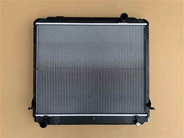国内優良メーカー ラジエーター ダイハツ デルタ ブラケットセット 参考純正品番：16400-58492 90,024円
