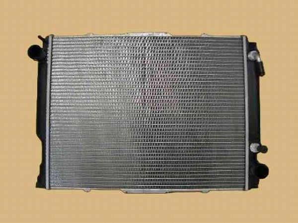国内優良メーカー ラジエーター トヨタ ハイエース 参考純正品番