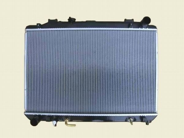 国内優良メーカー ラジエーター トヨタ ライトエースノア AT車用 参考純正品番：16400-6A150