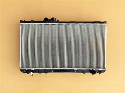 国内優良メーカー ラジエーター トヨタ アルテッツァジータ GXE10W 1GFE MT 2001年06月〜2005年07月 参考純正品番：16400-70630