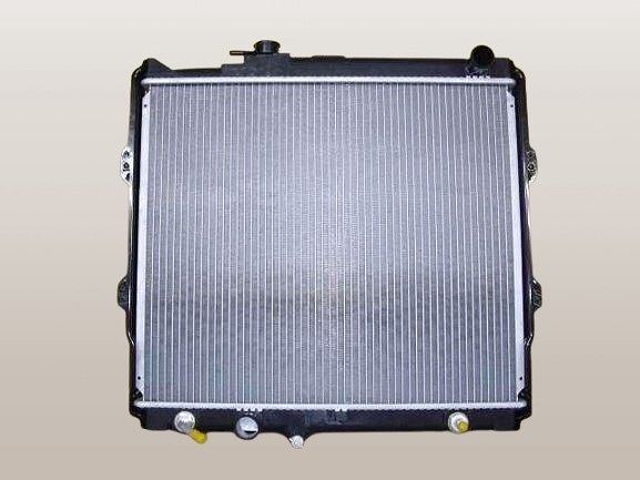 国内優良メーカー ラジエーター トヨタ ハイラックス 参考純正品番