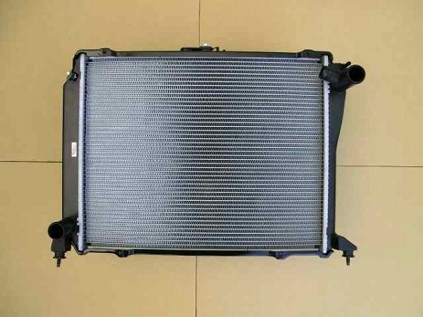 国内優良メーカー ラジエーター トヨタ ハイエース 参考純正品番