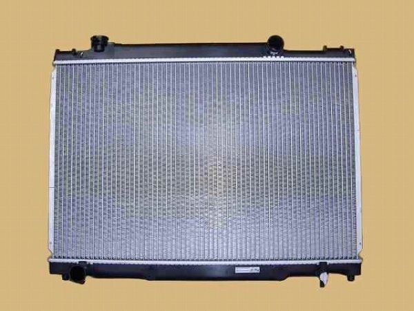 国内優良メーカー ラジエーター トヨタ コンフォート 本体のみ 参考