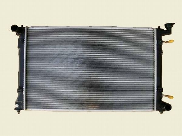 なお コーヨー製ラジエーター 16400-16560 スプリンターカリブ GF