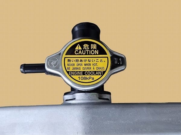 他サイトにて売切れました！ 国内優良メーカー ラジエーター ダイハツ ビーゴ J200G/J210G 3SZVE AT