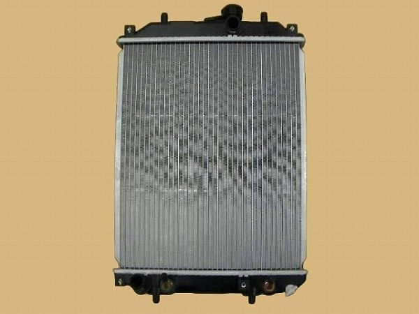 ラジエーター トヨタ ランドクルーザー HZJ81V 1HZ A/T 1995年01月〜1996年08月 AT車用 参考純正品番：16400-17030 AP-RAD-0283 ラジエーター トヨタ ランドクルーザー HZJ81V 1HZ AT 1990年01月