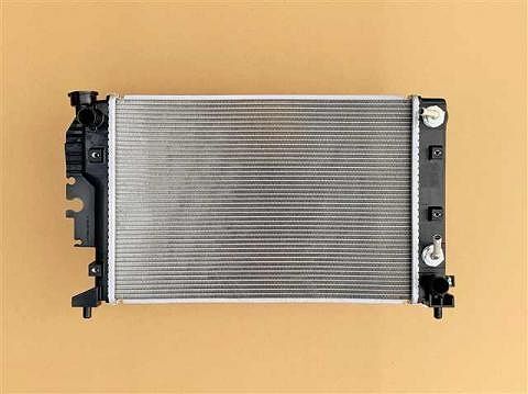 国内優良メーカー ラジエーター スバル サンバー AT車用 参考純正品番：16400-B5080