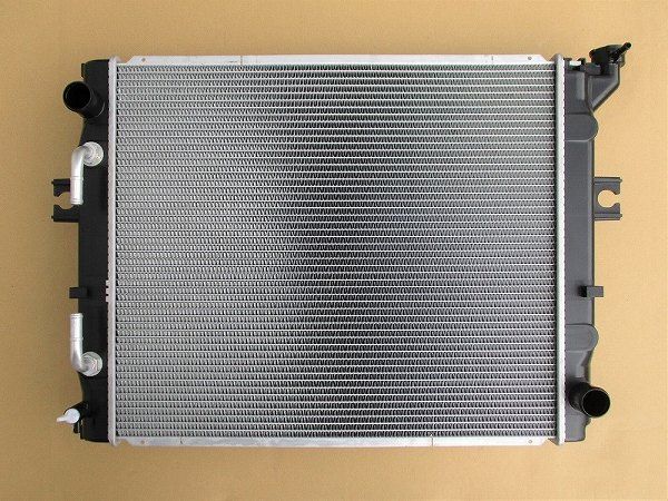 国内優良メーカー ラジエーター トヨタ フォークリフト AT車用 参考純正品番：16410-30511-71