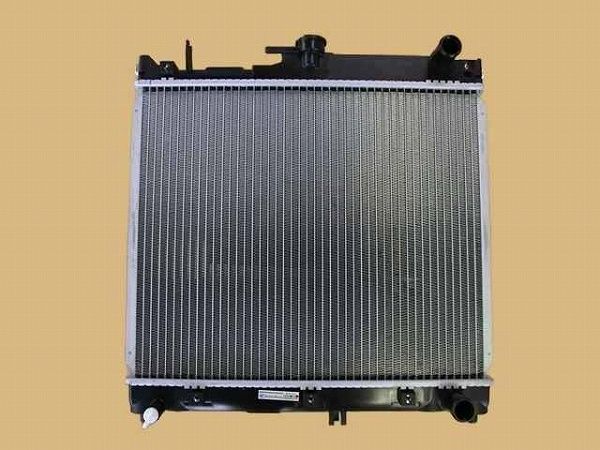 国内優良メーカー ラジエーター スズキ ジムニー JB23W K6A MT 2008年06月〜2018年07月 本体のみ 参考純正品番：17700-61L00