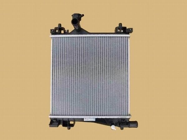 国内優良メーカー ラジエーター スズキ ハスラー 参考純正品番：17700-65P30