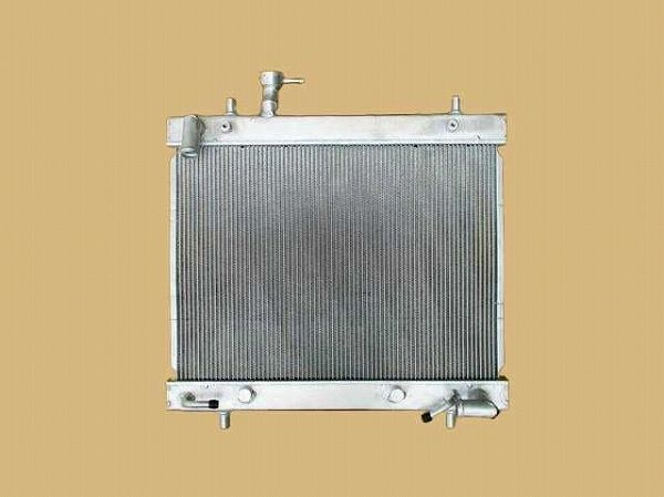 マツダ（MAZDA）ラジエーター/マツダ純正部品/タイタン/クーリングシステム/TFA315200(TFA3-15-200) マツダ(Mazda) ラジエーター 1K3P15200 マツダ 純正 デミオ 《 DE3FS