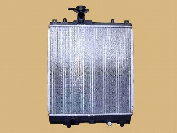 国内優良メーカー ラジエーター スズキ スイフト 参考純正品番:17700-80G00