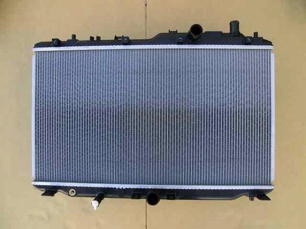 国内優良メーカー ラジエーター ホンダ ヴェゼル 参考純正品番：19010-51E-J02