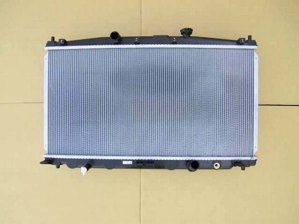 国内優良メーカー ラジエーター ホンダ CR-Z MT車用 参考純正品番:19010-RTW-014