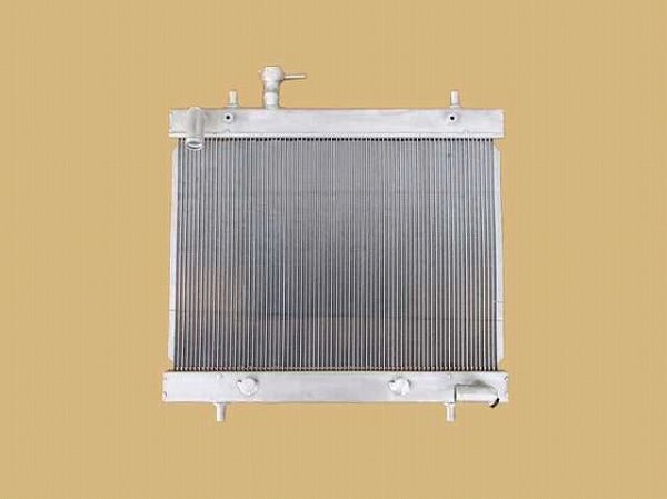 国内優良メーカー ラジエーター マツダ スクラム DG64V K6A MT 2005年09月〜2015年03月 本体のみ 参考純正品番：1A31-15-200C