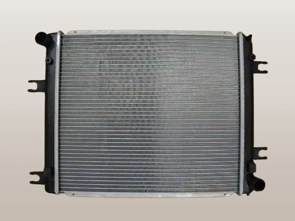 国内優良メーカー ラジエーター 日産 クリッパーリオ 参考純正品番：21400-6A0A2
