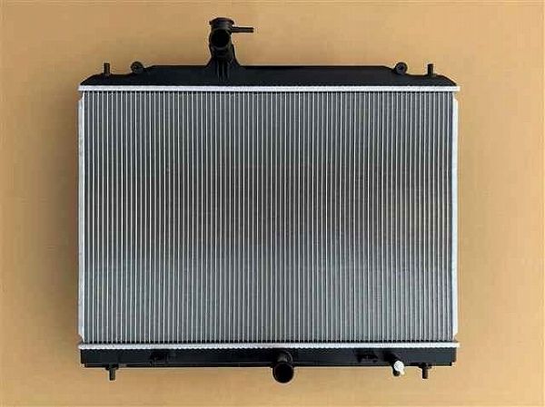 国内優良メーカー ラジエーター 日産 セレナ ホース・クリップ