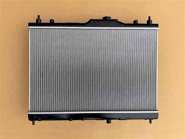 国内優良メーカー ラジエーター 日産 ティーダラティオ SJC11 MR18DE MT 2008年01月〜2010年08月 参考純正品番：21410-EW000 冷却系