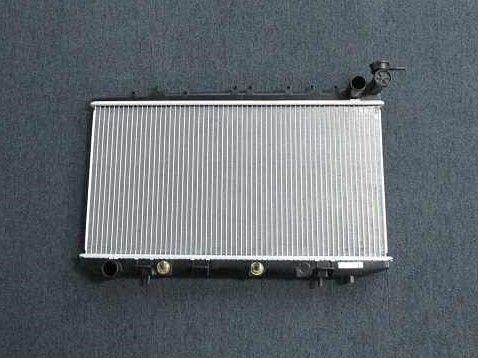 国内優良メーカー ラジエーター 日産 アベニール W10 SR18DE AT 1993年01月〜1998年08月 参考純正品番：21460-87N00