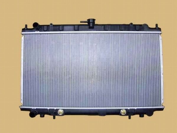 国内優良メーカー ラジエーター 日産 プリメーラ WQP11 QG18DE AT 1998年09月〜2001年01月 AT車用 参考純正品番：21460-7J007