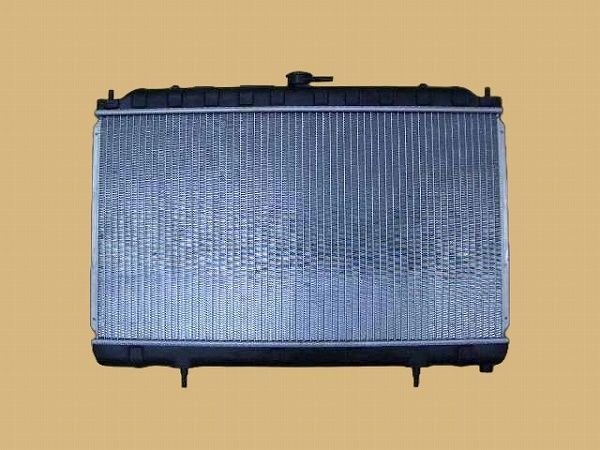国内優良メーカー ラジエーター 日産 シルビア 参考純正品番：21460-85F00