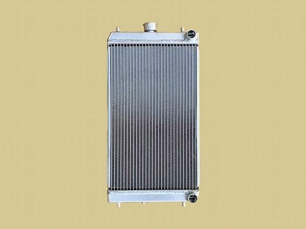 国内優良メーカー ラジエーター コマツ パワーショベル 参考純正品番：22L-03-21111
