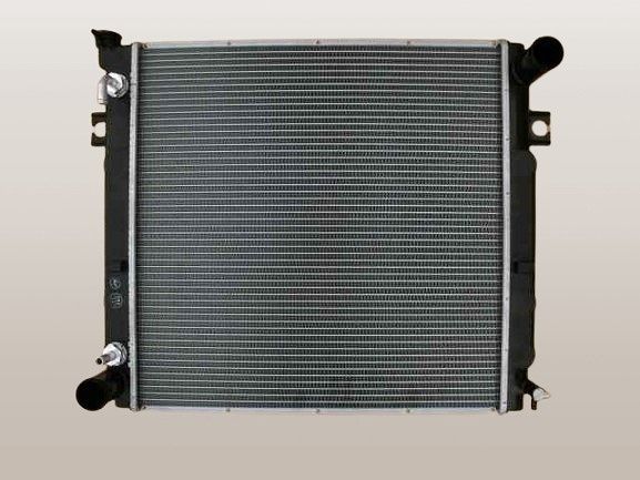 国内優良メーカー ラジエーター TCM フォークリフト AT車用 参考純正品番：243C2-10202