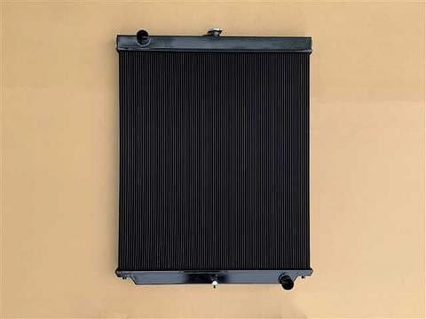 国内優良メーカー ラジエーター タダノ ラフテレーンクレーン GR-600N-2 強化品 参考純正品番：363-614-05110