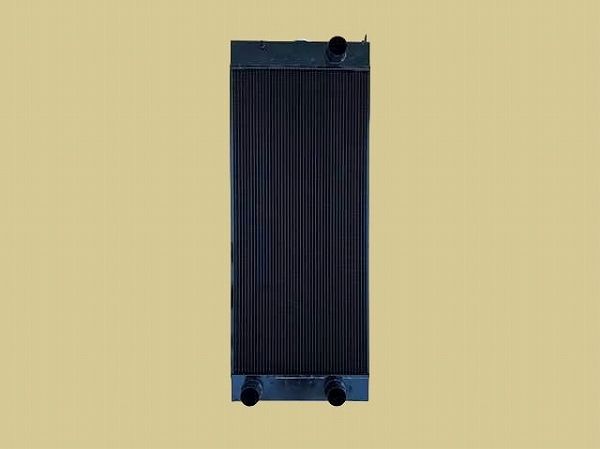 国内優良メーカー ラジエーター コマツ ホイールローダー 強化品 参考純正品番：423-03-61121 422,400円
